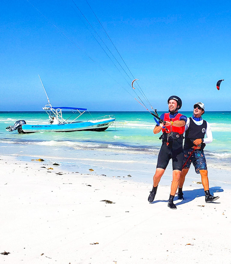 DISCOVER KITING LESSON AT HOLBOX