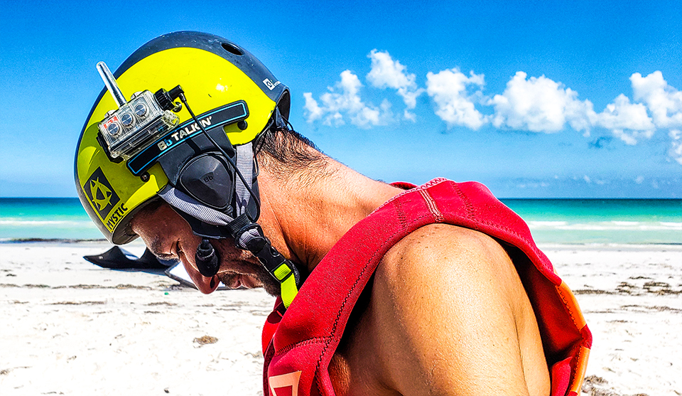 KITEBOARDING LESSONS INCLUDES kite, control bar, flotation vest, helmet with two-way radio